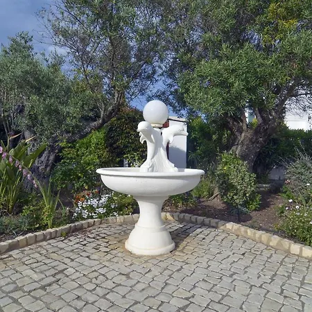 Villa Lgs64v4 Luxuosa Moradia Em Frente Falesia, Linda *