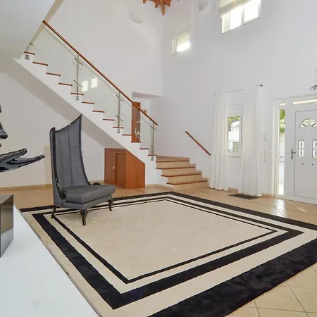 Lgs64v4 Luxuosa Moradia Em Frente Falesia, Linda Villa